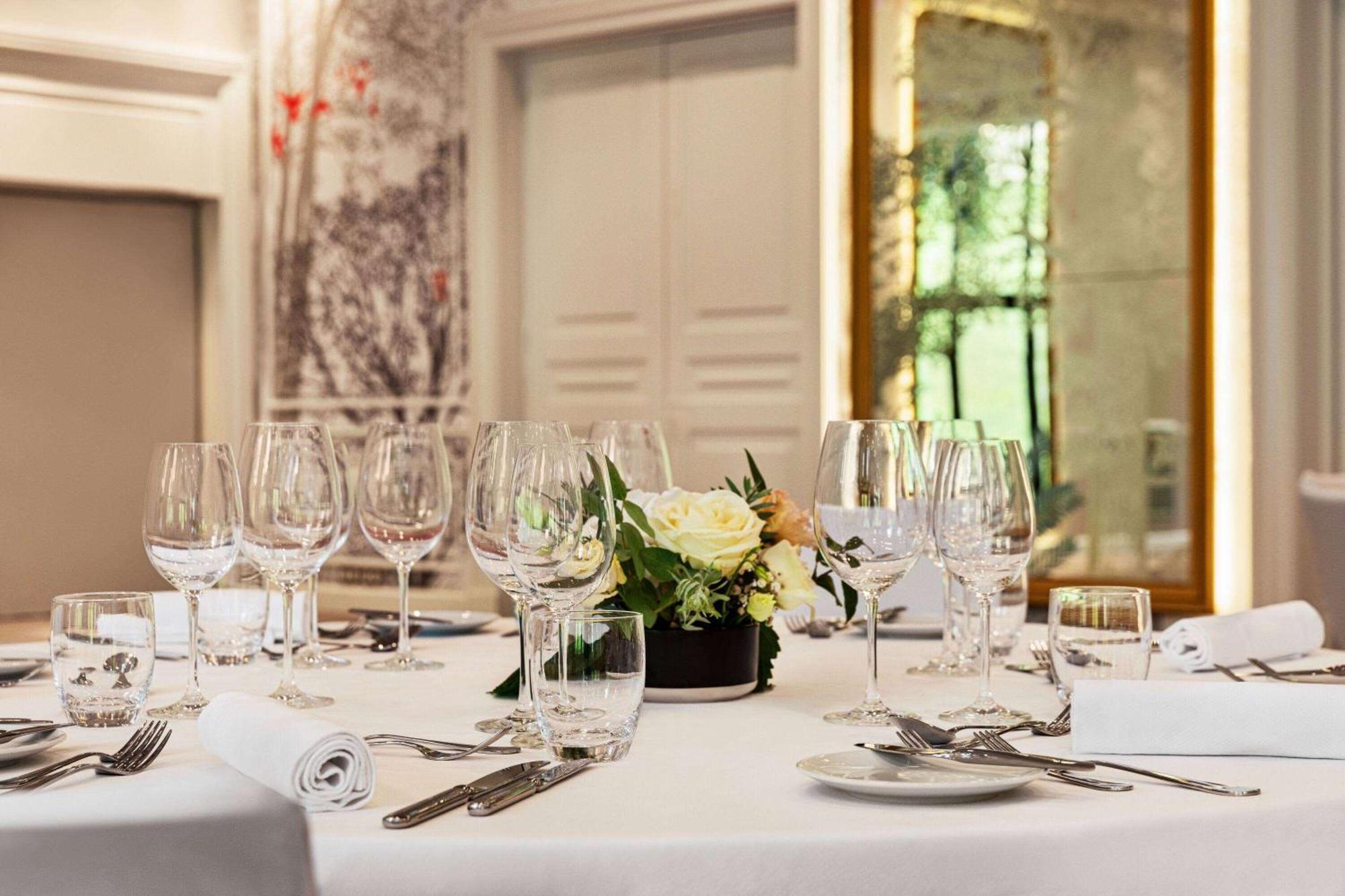 Dolce By Wyndham Versailles - Domaine Du Montcel Jouy-en-Josas Exterior foto