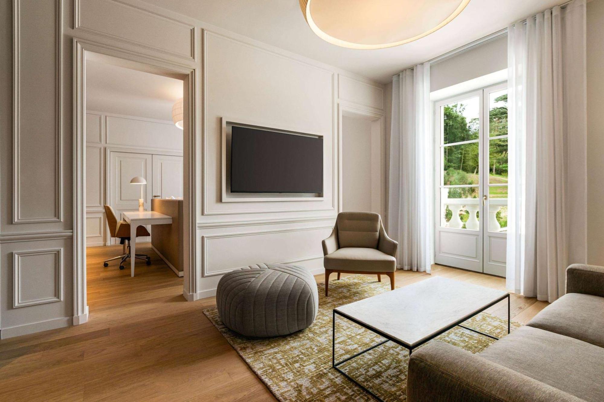 Dolce By Wyndham Versailles - Domaine Du Montcel Jouy-en-Josas Exterior foto