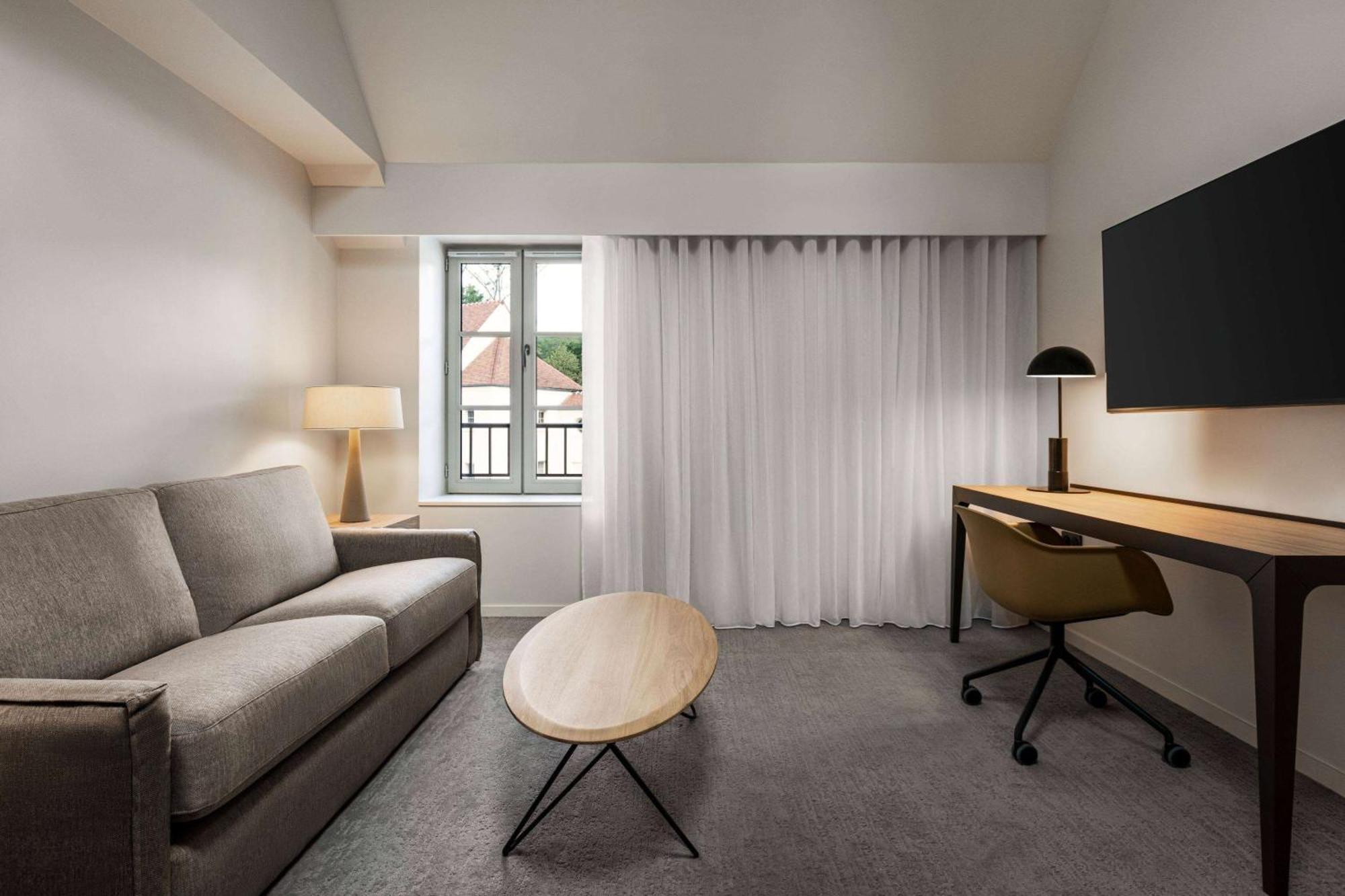 Dolce By Wyndham Versailles - Domaine Du Montcel Jouy-en-Josas Exterior foto